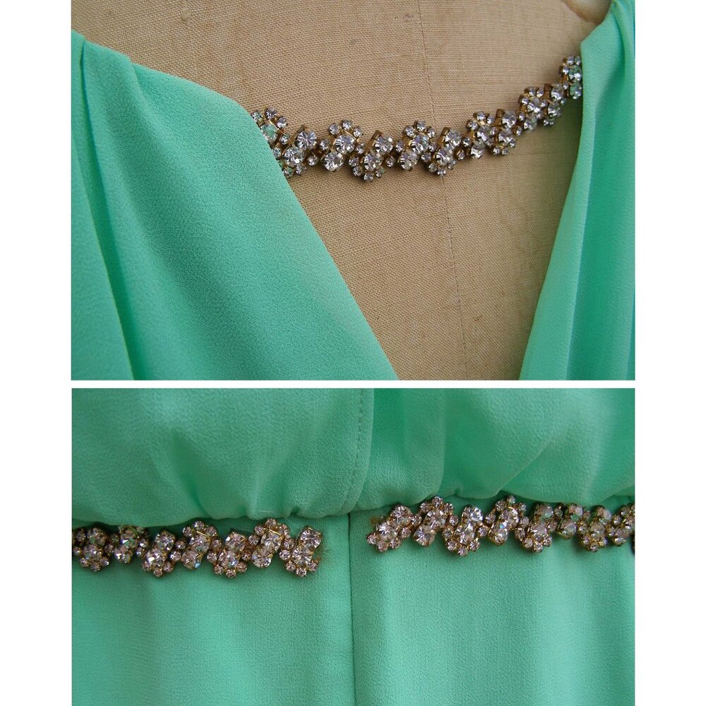 💥 HOST PICK 🤩 size 14 Vince Camuto Bejeweled Sleeveless Green Gown - Picture 16 of 16